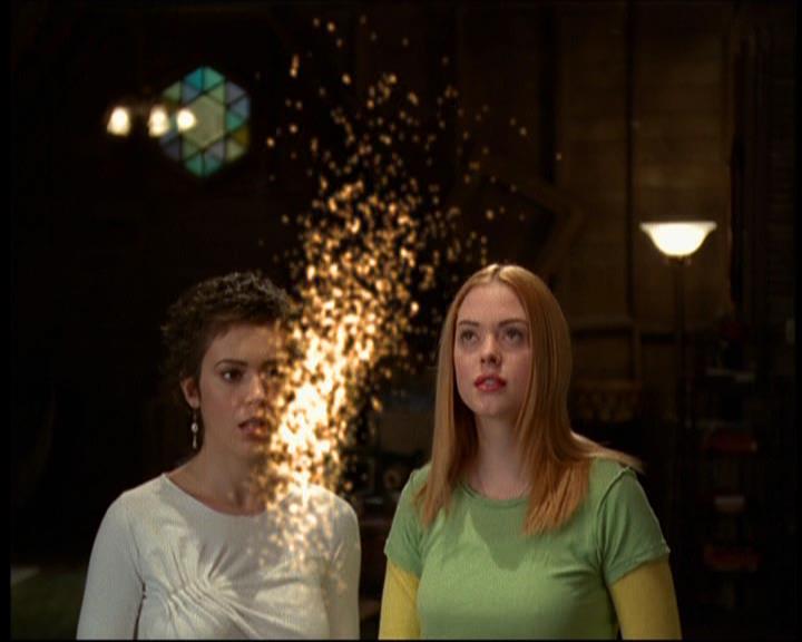 Charmed-Online-dot-612PrinceCharmed0751.jpg Charmed-Online-dot-612PrinceCharmed0751.jpg