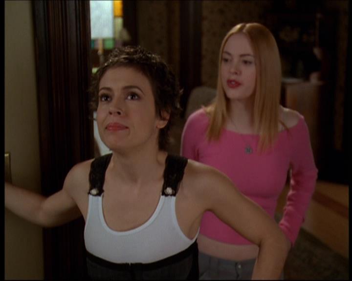 Charmed-Online-dot-612PrinceCharmed0811.jpg Charmed-Online-dot-612PrinceCharmed0811.jpg