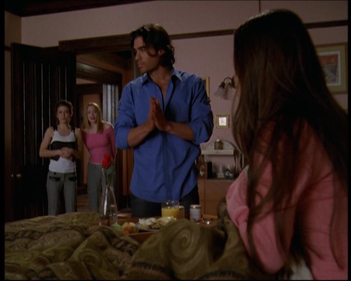 Charmed-Online-dot-612PrinceCharmed0840.jpg Charmed-Online-dot-612PrinceCharmed0840.jpg