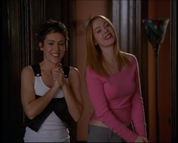 Charmed-Online-dot-612PrinceCharmed0846.jpg Charmed-Online-dot-612PrinceCharmed0846.jpg