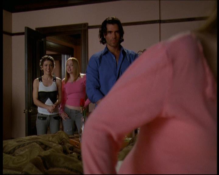 Charmed-Online-dot-612PrinceCharmed0855.jpg Charmed-Online-dot-612PrinceCharmed0855.jpg