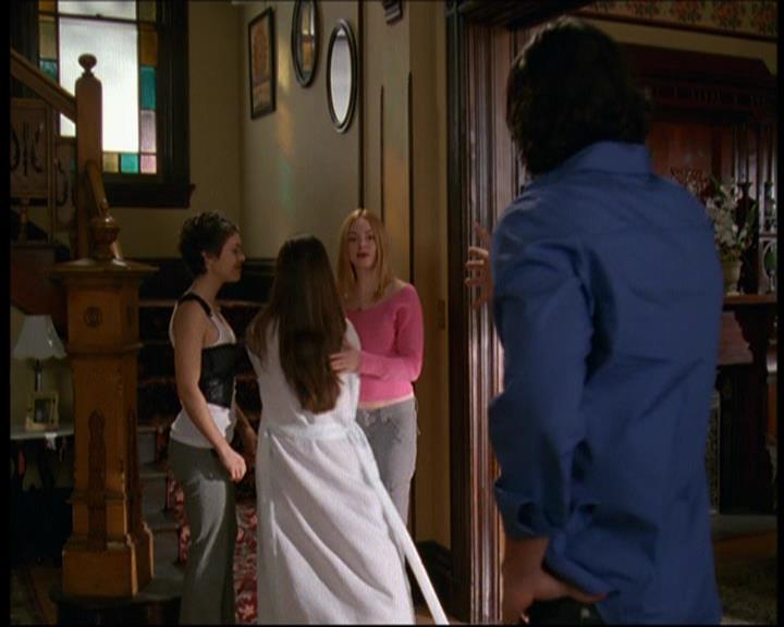 Charmed-Online-dot-612PrinceCharmed0976.jpg Charmed-Online-dot-612PrinceCharmed0976.jpg