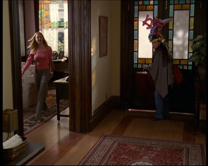 Charmed-Online-dot-612PrinceCharmed1200.jpg Charmed-Online-dot-612PrinceCharmed1200.jpg