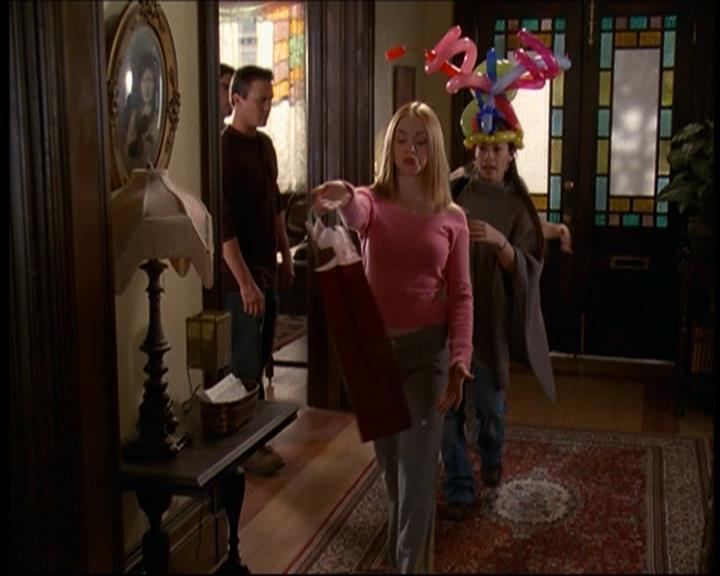 Charmed-Online-dot-612PrinceCharmed1204.jpg Charmed-Online-dot-612PrinceCharmed1204.jpg