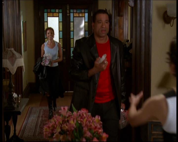 Charmed-Online-dot-612PrinceCharmed1750.jpg Charmed-Online-dot-612PrinceCharmed1750.jpg