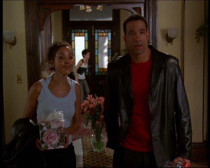 Charmed-Online-dot-612PrinceCharmed1759.jpg Charmed-Online-dot-612PrinceCharmed1759.jpg