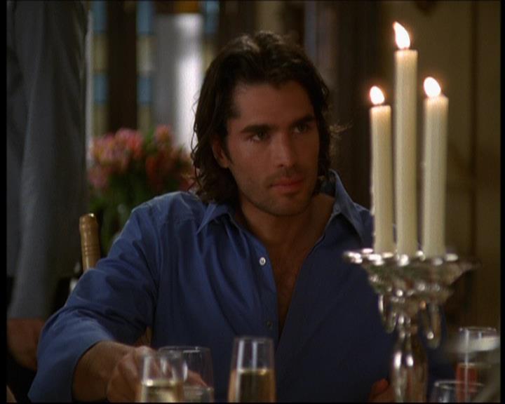 Charmed-Online-dot-612PrinceCharmed1830.jpg Charmed-Online-dot-612PrinceCharmed1830.jpg