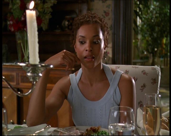 Charmed-Online-dot-612PrinceCharmed1880.jpg Charmed-Online-dot-612PrinceCharmed1880.jpg