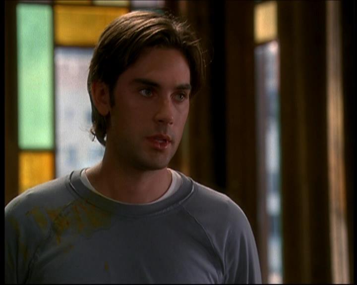 Charmed-Online-dot-612PrinceCharmed2042.jpg