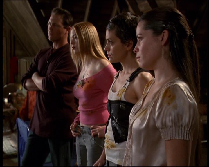 Charmed-Online-dot-612PrinceCharmed2083.jpg Charmed-Online-dot-612PrinceCharmed2083.jpg