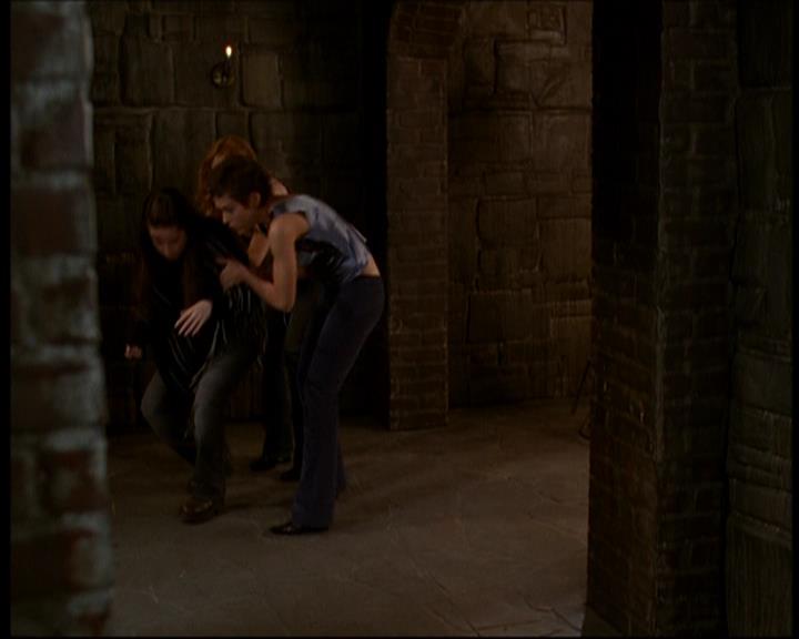 Charmed-Online-dot-613UsedKarma0154.jpg