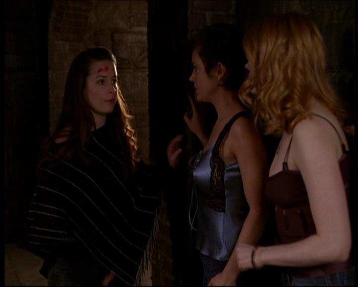 Charmed-Online-dot-613UsedKarma0163.jpg Charmed-Online-dot-613UsedKarma0163.jpg