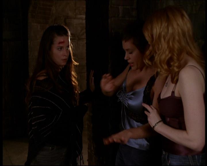 Charmed-Online-dot-613UsedKarma0173.jpg