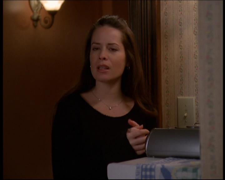 Charmed-Online-dot-613UsedKarma0463.jpg Charmed-Online-dot-613UsedKarma0463.jpg