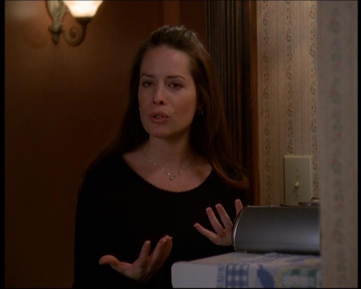 Charmed-Online-dot-613UsedKarma0465.jpg Charmed-Online-dot-613UsedKarma0465.jpg