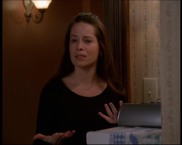 Charmed-Online-dot-613UsedKarma0466.jpg Charmed-Online-dot-613UsedKarma0466.jpg