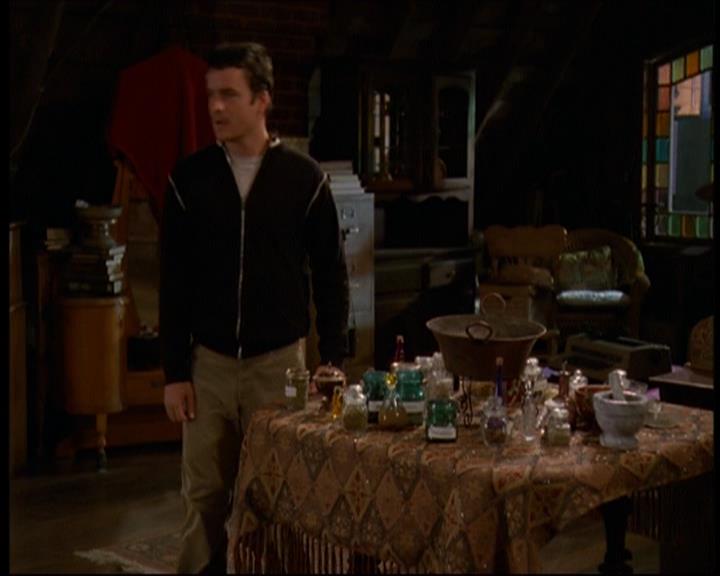 Charmed-Online-dot-613UsedKarma0650.jpg Charmed-Online-dot-613UsedKarma0650.jpg