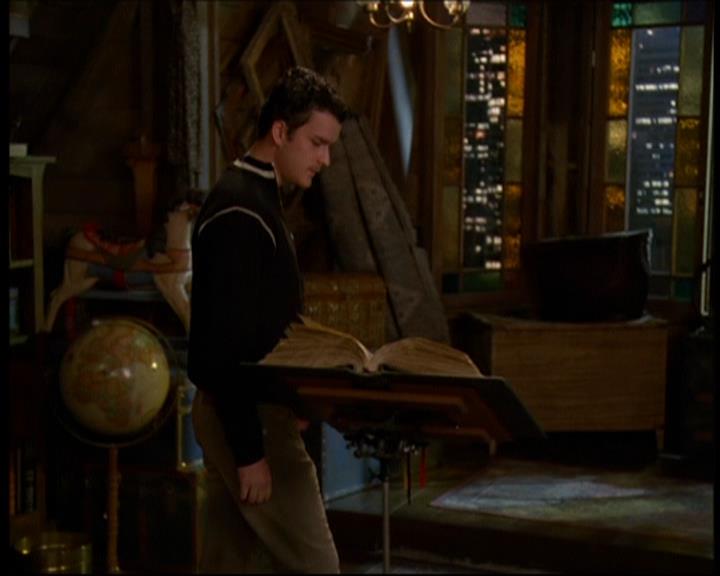 Charmed-Online-dot-613UsedKarma0663.jpg Charmed-Online-dot-613UsedKarma0663.jpg