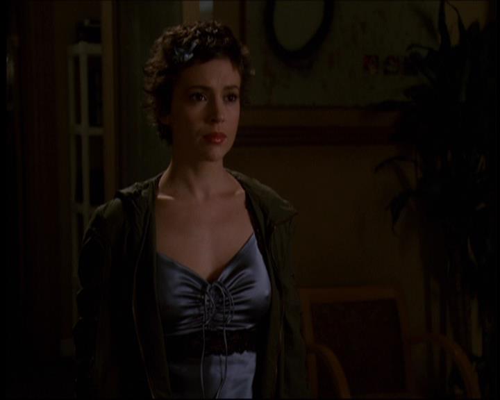 Charmed-Online-dot-613UsedKarma0690.jpg Charmed-Online-dot-613UsedKarma0690.jpg