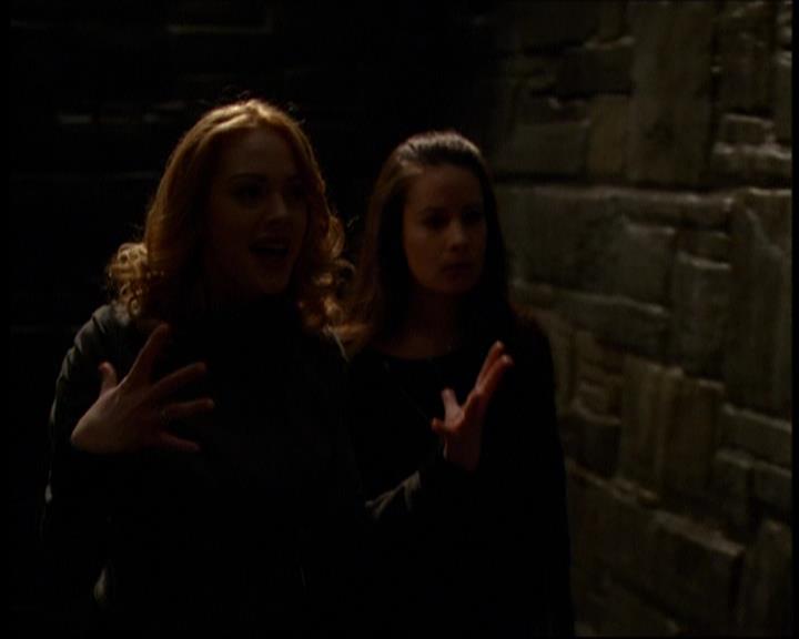 Charmed-Online-dot-613UsedKarma0785.jpg Charmed-Online-dot-613UsedKarma0785.jpg