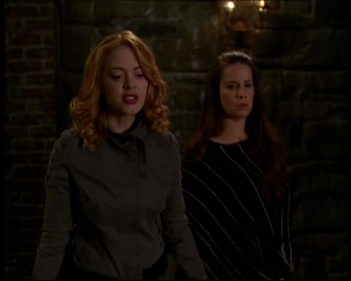 Charmed-Online-dot-613UsedKarma0789.jpg Charmed-Online-dot-613UsedKarma0789.jpg