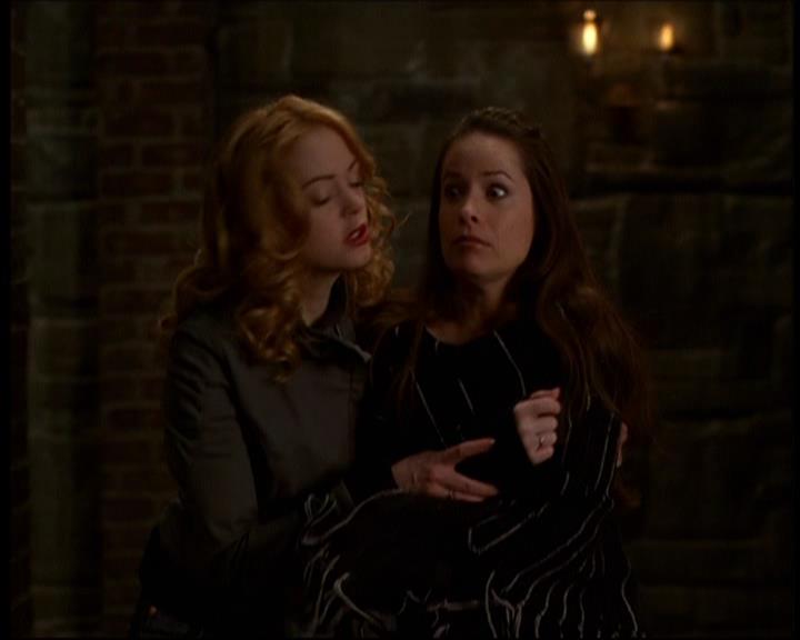 Charmed-Online-dot-613UsedKarma0806.jpg Charmed-Online-dot-613UsedKarma0806.jpg