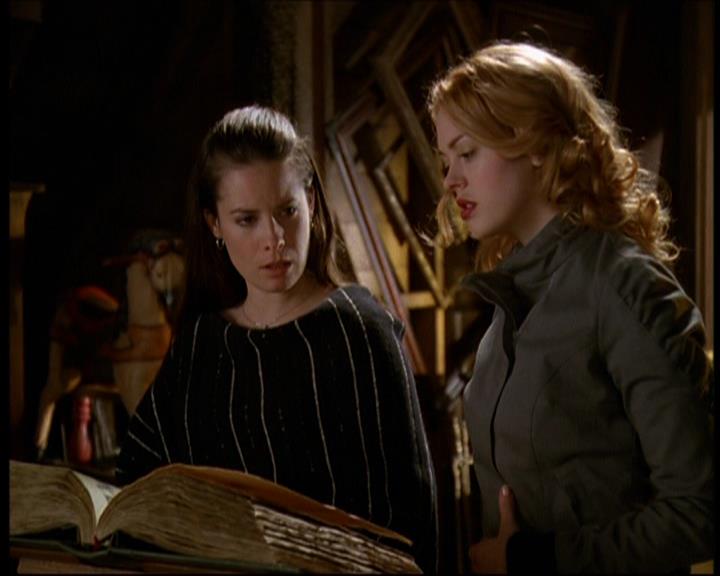 Charmed-Online-dot-613UsedKarma1054.jpg Charmed-Online-dot-613UsedKarma1054.jpg