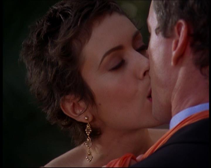 Charmed-Online-dot-613UsedKarma1308.jpg Charmed-Online-dot-613UsedKarma1308.jpg