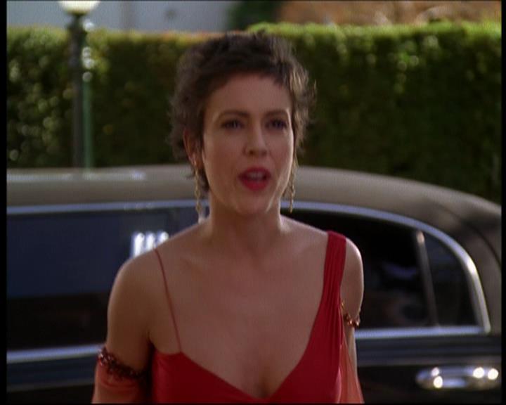 Charmed-Online-dot-613UsedKarma1332.jpg Charmed-Online-dot-613UsedKarma1332.jpg