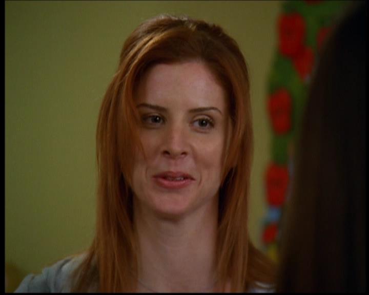 Charmed-Online-dot-614TheLegendOftheSleepyHalliwell0035.jpg