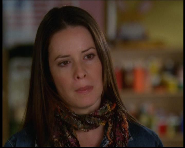 Charmed-Online-dot-614TheLegendOftheSleepyHalliwell0120.jpg