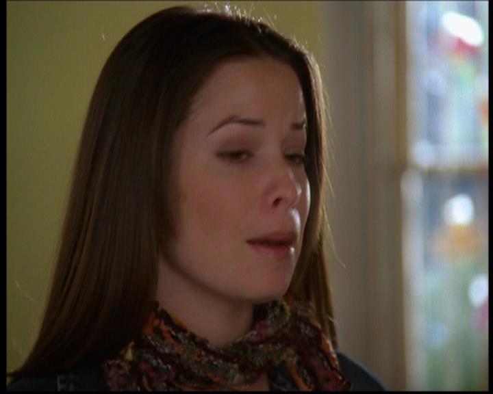 Charmed-Online-dot-614TheLegendOftheSleepyHalliwell0135.jpg