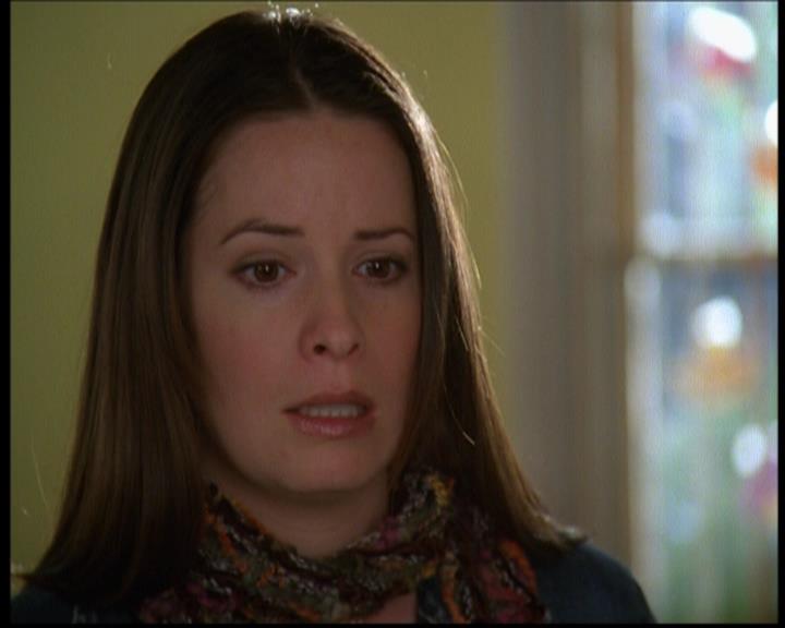 Charmed-Online-dot-614TheLegendOftheSleepyHalliwell0152.jpg