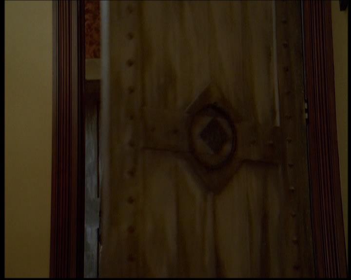 Charmed-Online-dot-614TheLegendOftheSleepyHalliwell0184.jpg