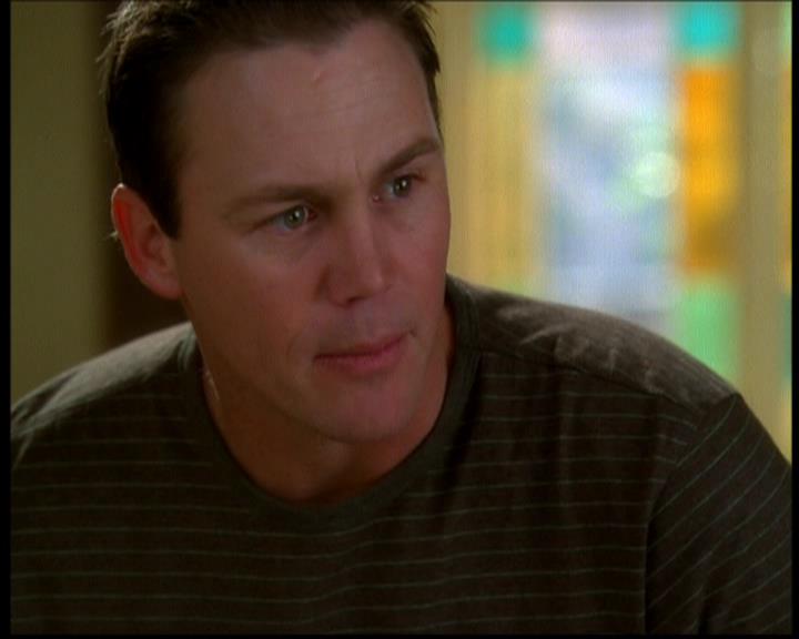 Charmed-Online-dot-614TheLegendOftheSleepyHalliwell0338.jpg