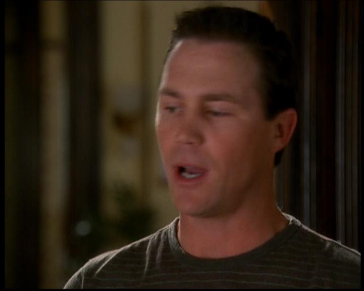 Charmed-Online-dot-614TheLegendOftheSleepyHalliwell0407.jpg Charmed-Online-dot-614TheLegendOftheSleepyHalliwell0407.jpg