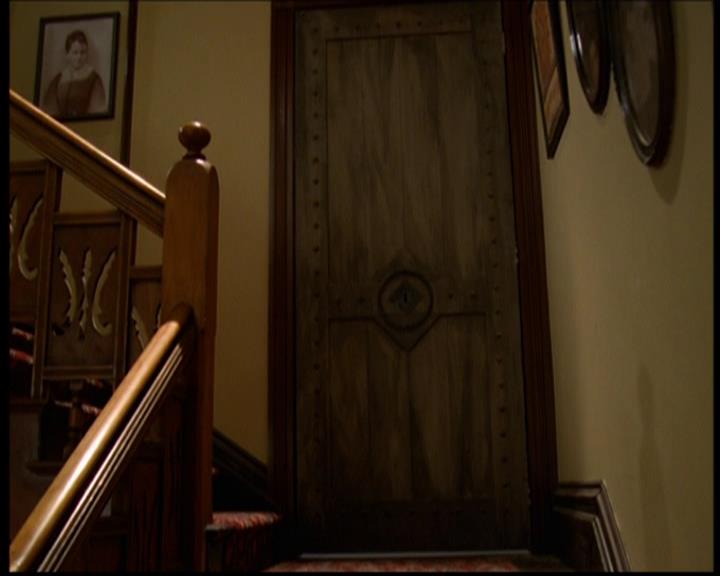 Charmed-Online-dot-614TheLegendOftheSleepyHalliwell0415.jpg