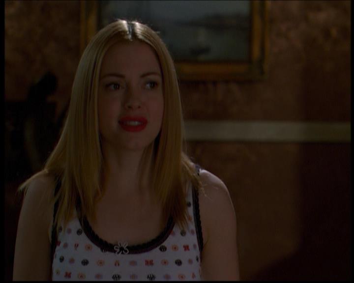Charmed-Online-dot-614TheLegendOftheSleepyHalliwell0446.jpg
