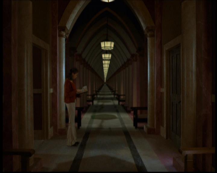 Charmed-Online-dot-614TheLegendOftheSleepyHalliwell0480.jpg Charmed-Online-dot-614TheLegendOftheSleepyHalliwell0480.jpg