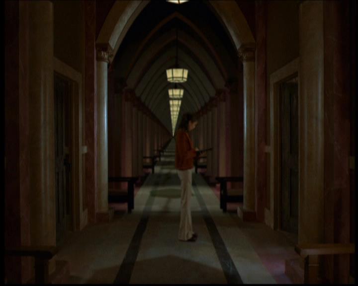 Charmed-Online-dot-614TheLegendOftheSleepyHalliwell0481.jpg Charmed-Online-dot-614TheLegendOftheSleepyHalliwell0481.jpg