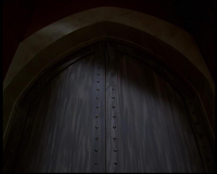 Charmed-Online-dot-614TheLegendOftheSleepyHalliwell0506.jpg Charmed-Online-dot-614TheLegendOftheSleepyHalliwell0506.jpg