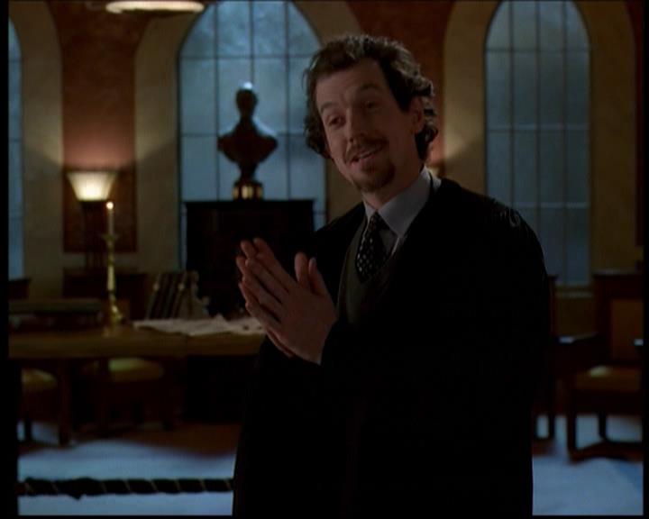 Charmed-Online-dot-614TheLegendOftheSleepyHalliwell0563.jpg