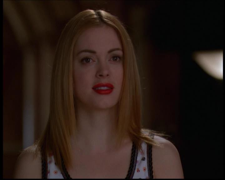 Charmed-Online-dot-614TheLegendOftheSleepyHalliwell0609.jpg Charmed-Online-dot-614TheLegendOftheSleepyHalliwell0609.jpg