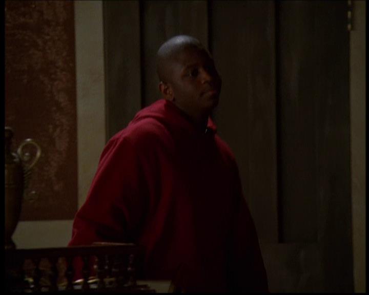 Charmed-Online-dot-614TheLegendOftheSleepyHalliwell0736.jpg