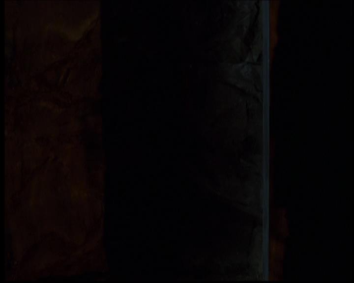 Charmed-Online-dot-614TheLegendOftheSleepyHalliwell0792.jpg Charmed-Online-dot-614TheLegendOftheSleepyHalliwell0792.jpg