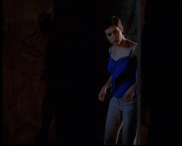 Charmed-Online-dot-614TheLegendOftheSleepyHalliwell0794.jpg