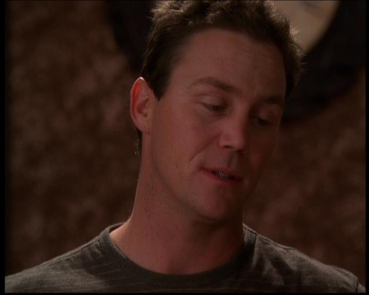 Charmed-Online-dot-614TheLegendOftheSleepyHalliwell0852.jpg
