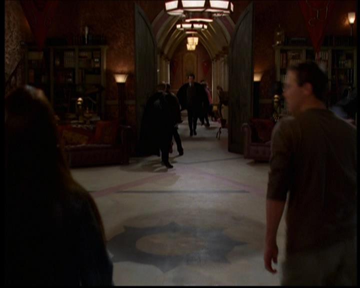 Charmed-Online-dot-614TheLegendOftheSleepyHalliwell0913.jpg Charmed-Online-dot-614TheLegendOftheSleepyHalliwell0913.jpg