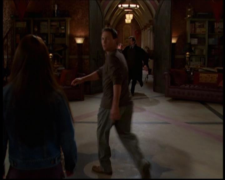 Charmed-Online-dot-614TheLegendOftheSleepyHalliwell0914.jpg