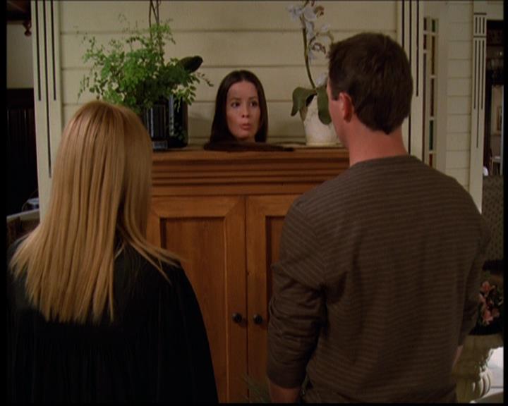 Charmed-Online-dot-614TheLegendOftheSleepyHalliwell0986.jpg